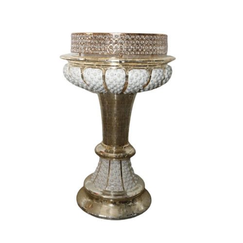 Cake Table - Gold
